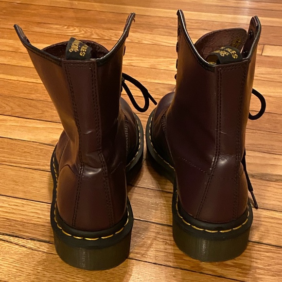 Dr. Martens 1460 Pascal Leather Purple - Size Women's 7 - Picture 6 of 14